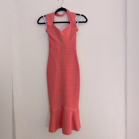 Herve Leger Sweetheart Neck Salmon-Color Mermaid Style Bandage Dress XXS - Picture 3 of 14